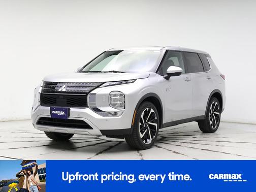 2023 Mitsubishi Outlander PHEV SE
