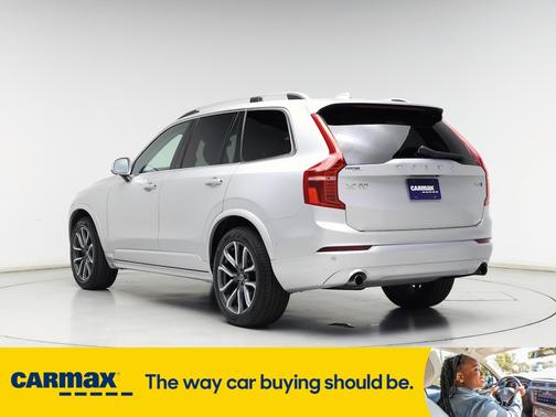 2019 Volvo XC90 T5 Momentum