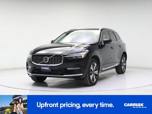2023 Volvo XC60 Recharge Plug-In Hybrid T8 Plus Bright Theme