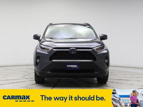 2020 Toyota RAV4 Hybrid XLE