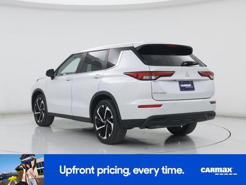 2022 Mitsubishi Outlander ES