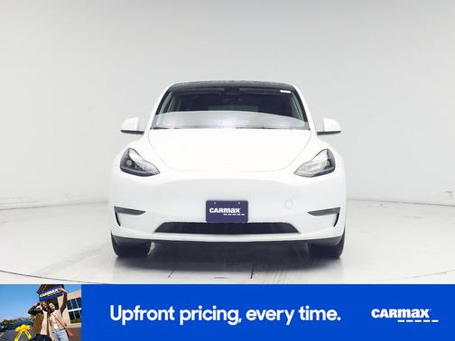 White 2024 Tesla Model Y Long Range