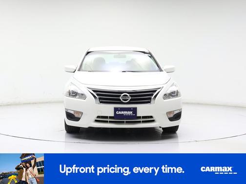 White 2015 Nissan Altima S