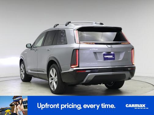 2026 Cadillac VISTIQ Luxury