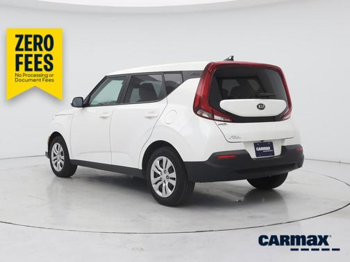 White 2021 Kia Soul LX