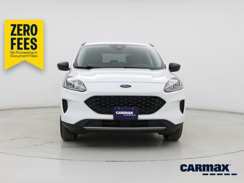 White 2022 Ford Escape SE
