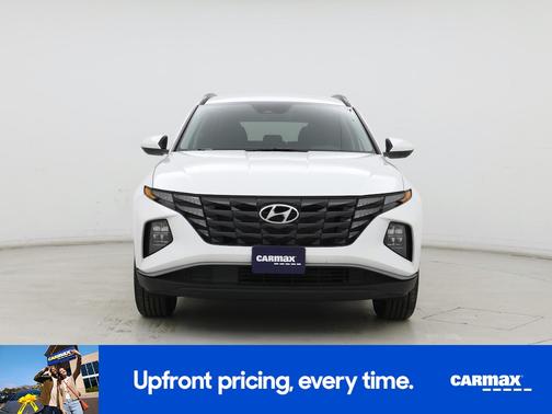 White 2024 Hyundai TUCSON SEL