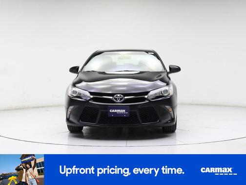 Black 2017 Toyota Camry SE