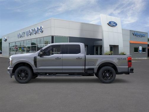 2025 Ford F-350 Lariat Super Duty