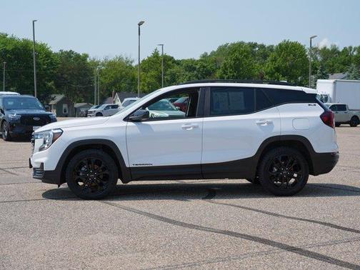 Summit White 2022 GMC Terrain SLE