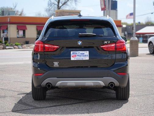 Black 2018 BMW X1 xDrive28i