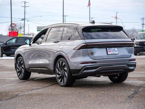 2024 Lincoln Nautilus Reserve