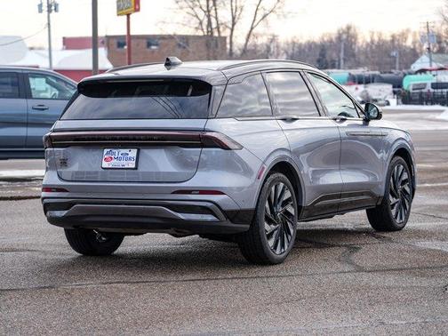 2024 Lincoln Nautilus Reserve