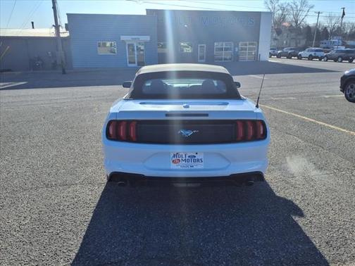 2022 Ford Mustang EcoBoost Premium