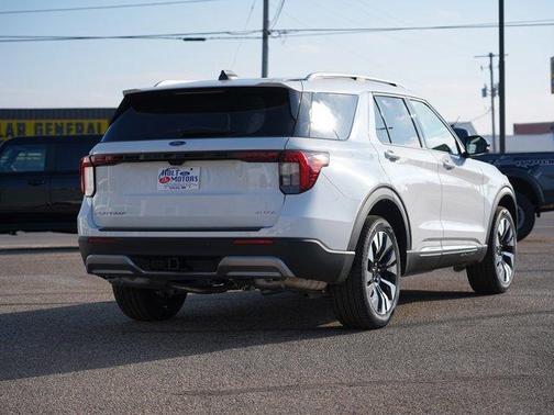 2026 Ford Explorer Platinum