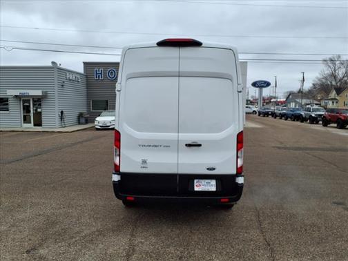 2022 Ford Transit-250 Base