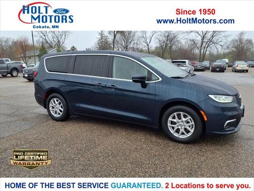 2023 Chrysler Pacifica Touring-L
