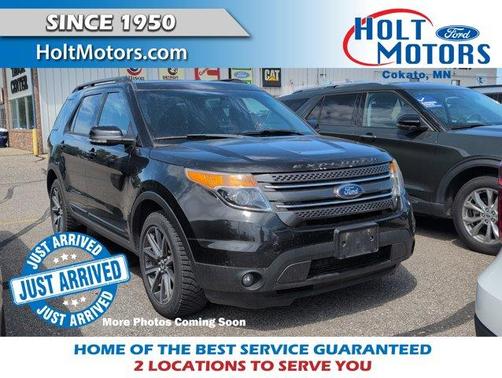 Tuxedo Black Metallic 2015 Ford Explorer XLT