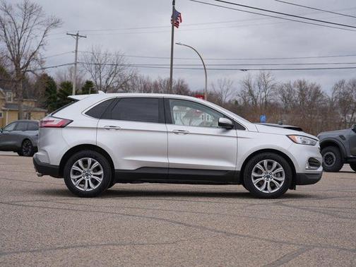 Ingot Silver 2019 Ford Edge Titanium