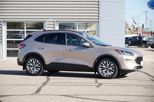 2020 Ford Escape Titanium Hybrid