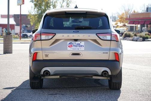 2020 Ford Escape Titanium Hybrid
