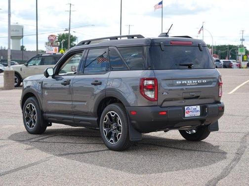 Carbonized Gray Metallic 2026 Ford Bronco Sport Outer Banks