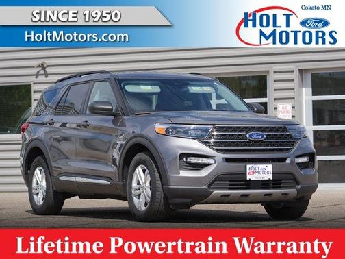 Gray Metallic 2023 Ford Explorer XLT