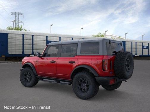 Ruby Red Metallic Tinted Clearcoat 2026 Ford Bronco Badlands