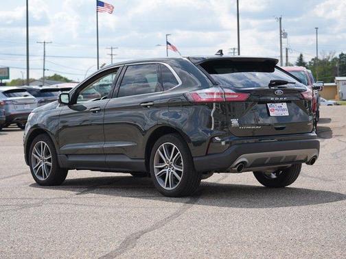 Green Metallic 2024 Ford Edge Titanium