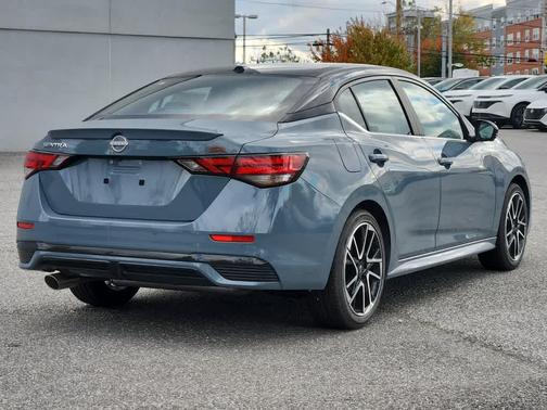 2025 Nissan Sentra SR