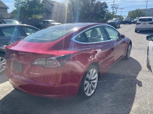 2019 Tesla Model 3 Long Range