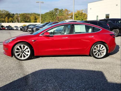 2019 Tesla Model 3 Performance