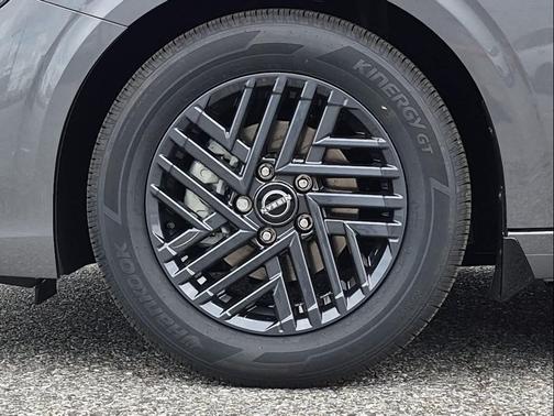 Gun Metallic 2026 Nissan Sentra SV