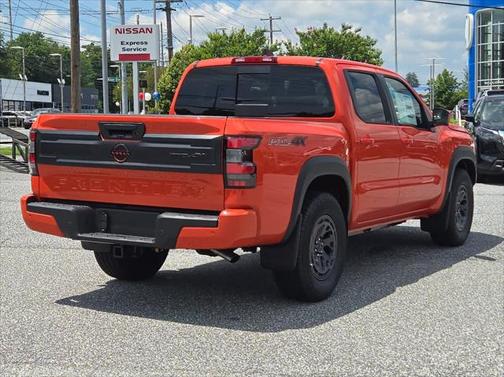 2025 Nissan Frontier PRO-4X
