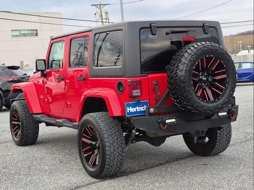 2017 Jeep Wrangler Unlimited Sahara