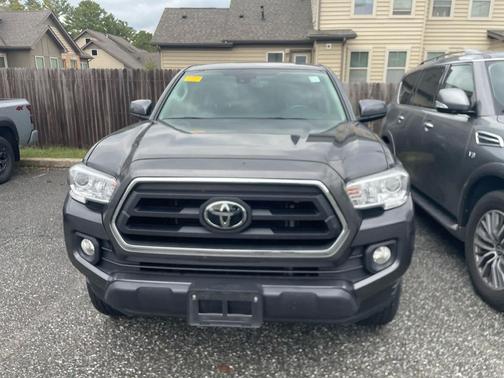 2022 Toyota Tacoma SR5