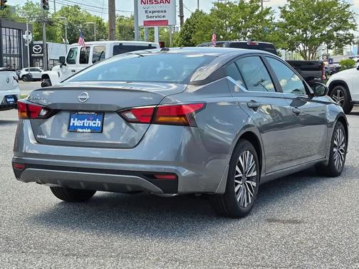 Gun Metallic 2026 Nissan Altima SV FWD