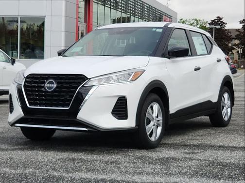 Fresh Powder 2025 Nissan Kicks S