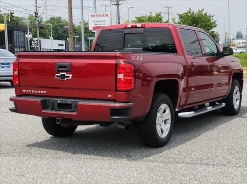 2018 Chevrolet Silverado 1500 2LT