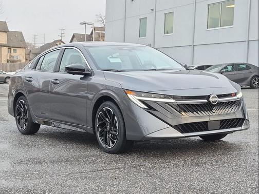 Gun Metallic 2026 Nissan Sentra SR