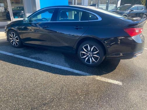 2023 Chevrolet Malibu FWD RS