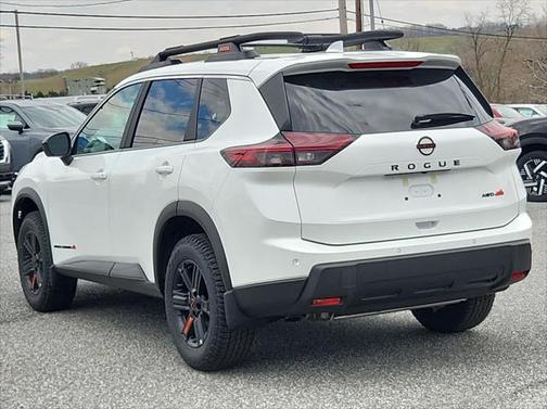 2025 Nissan Rogue Rock Creek