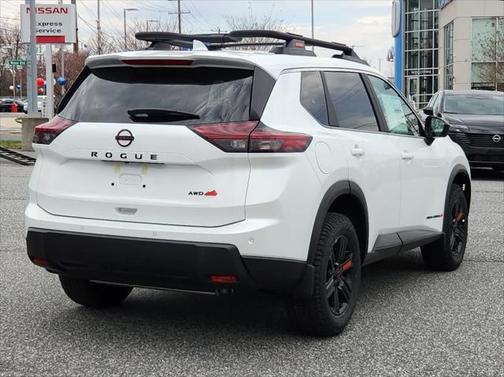 2025 Nissan Rogue Rock Creek