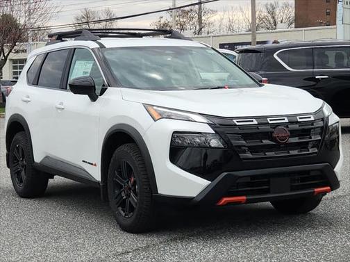 2025 Nissan Rogue Rock Creek