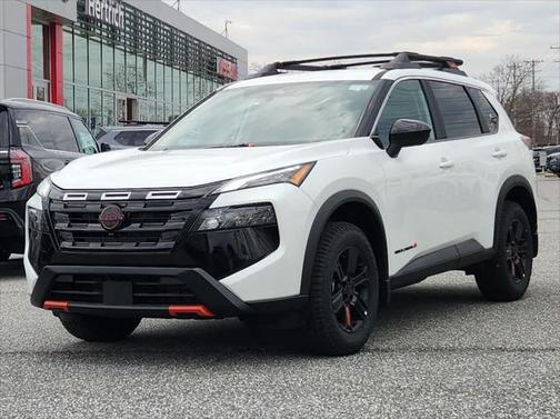 2025 Nissan Rogue Rock Creek