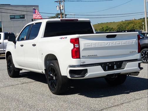 2020 Chevrolet Silverado 1500 Custom