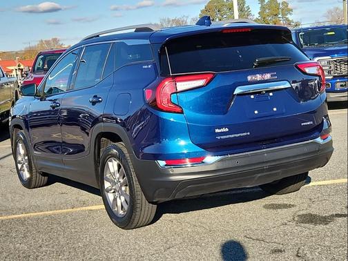 2022 GMC Terrain SLT