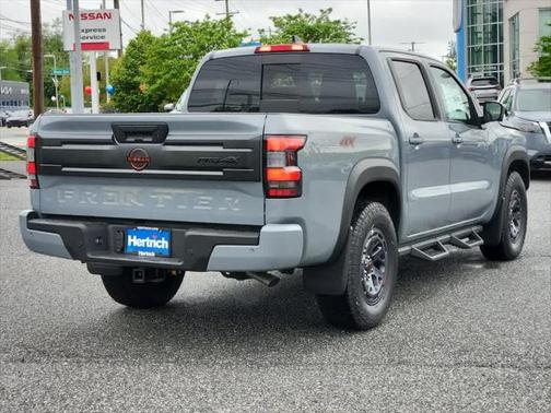 2025 Nissan Frontier PRO-4X