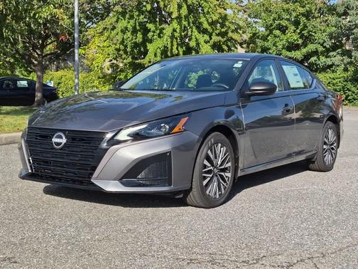 Gun Metallic 2026 Nissan Altima SV AWD