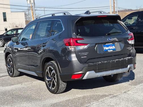 2023 Subaru Forester Touring